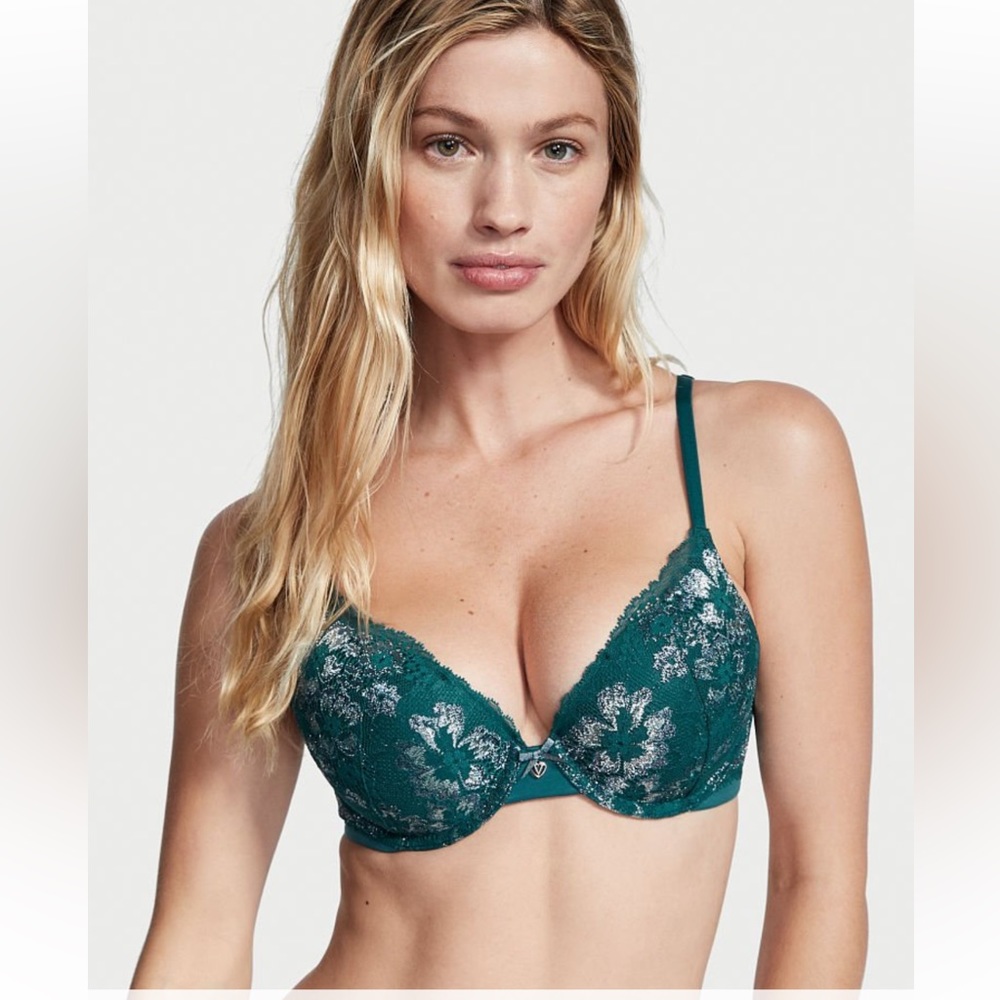 VICTORIAS SECRET BRA